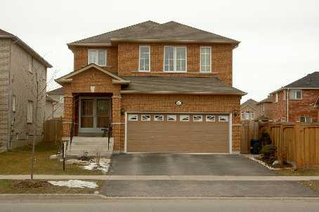 886 Napa Valley Ave, House detached with 3 bedrooms, 3 bathrooms and 2 parking in Woodbridge ON | Image 1