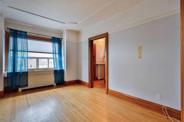 MAIN - 24 3 Rd St, House detached with 2 bedrooms, 1 bathrooms and 3 parking in Etobicoke ON | Image 26