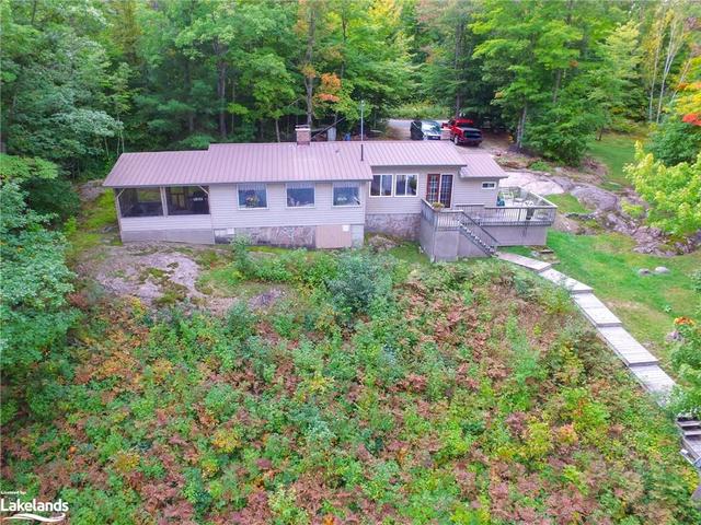 49 Dayeo Dr, House detached with 2 bedrooms, 1 bathrooms and 4 parking in Georgian Bay ON | Image 26