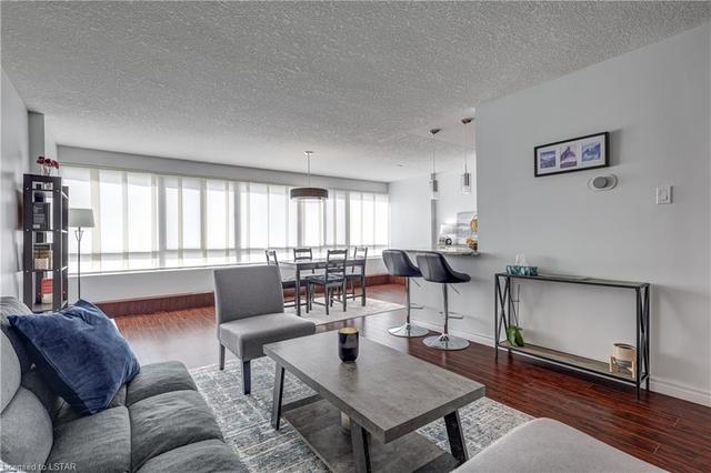 405 - 570 Proudfoot Lane, House attached with 2 bedrooms, 1 bathrooms and 1 parking in London ON | Image 11