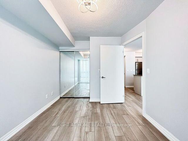 803 - 16 Yonge St, Condo with 1 bedrooms, 1 bathrooms and 1 parking in Toronto ON | Image 16