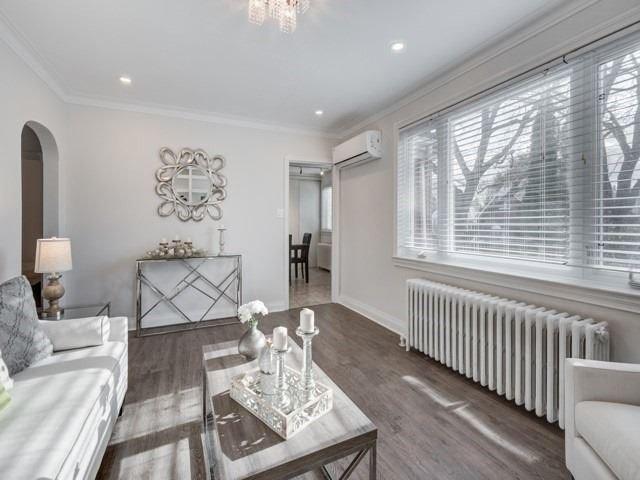 MAIN - 34 Glencrest Blvd, House detached with 2 bedrooms, 1 bathrooms and 3 parking in East York ON | Image 7