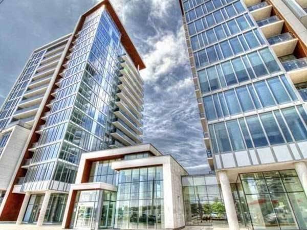 909B - 9600 Yonge St, Condo with 1 bedrooms, 1 bathrooms and 1 parking in Richmond Hill ON | Image 1