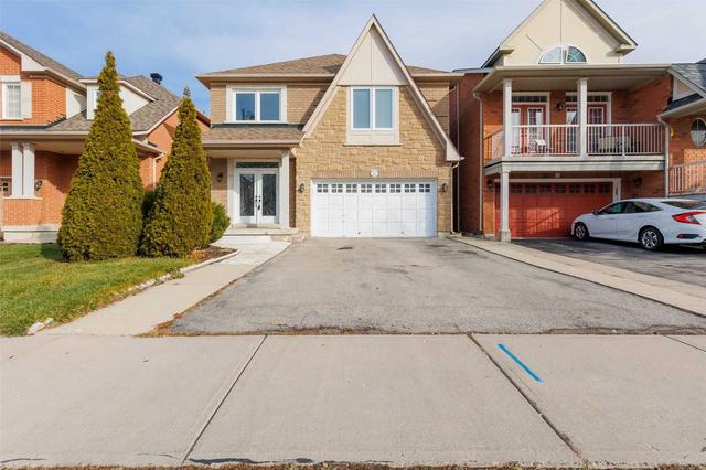 MAIN - 15 Okanagan Dr, House detached with 4 bedrooms, 3 bathrooms and 2 parking in Brampton ON | Image 1