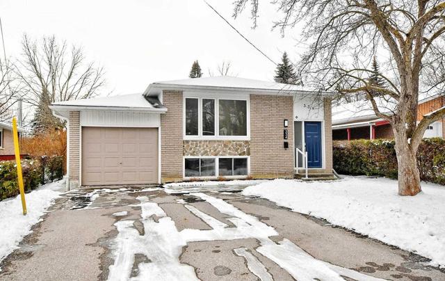 MAIN - 334 Amelia St, House detached with 3 bedrooms, 1 bathrooms and 2 parking in Newmarket ON | Image 1