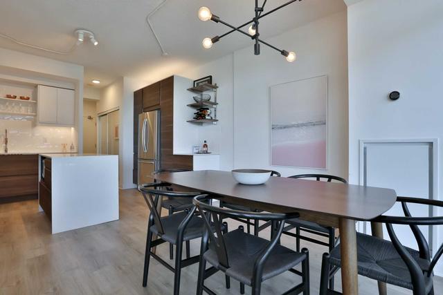 909 - 15 Bruyeres Mews, Condo with 2 bedrooms, 2 bathrooms and 1 parking in Toronto ON | Image 5