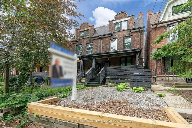 MAIN - 198 Roxton Rd, House semidetached with 1 bedrooms, 1 bathrooms and 1 parking in Toronto ON | Image 1