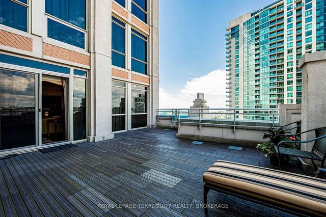 2001 - 628 Fleet St, Condo with 2 bedrooms, 2 bathrooms and 1 parking in Toronto ON | Image 28