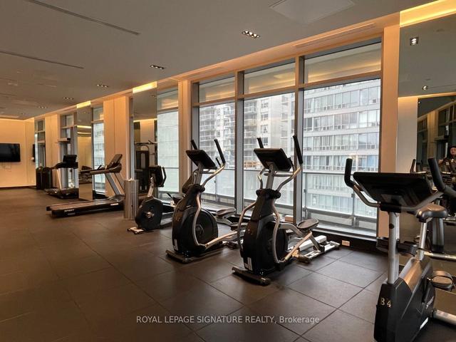 2309 - 2221 Yonge St, Condo with 2 bedrooms, 2 bathrooms and 1 parking in Toronto ON | Image 18