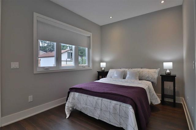 MAIN - 35 Cloverdale Rd, House detached with 2 bedrooms, 1 bathrooms and 0 parking in Toronto ON | Image 11