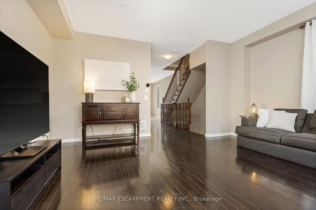 14 Bergamont Rd, Townhouse with 3 bedrooms, 4 bathrooms and 2 parking in Brampton ON | Image 4