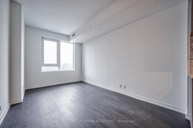 803 - 2020 Bathurst St, Condo with 2 bedrooms, 2 bathrooms and 1 parking in York ON | Image 13