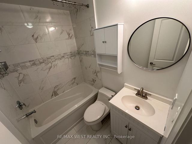 MAIN - 177 Marion St, House detached with 1 bedrooms, 1 bathrooms and 1 parking in Toronto ON | Image 15