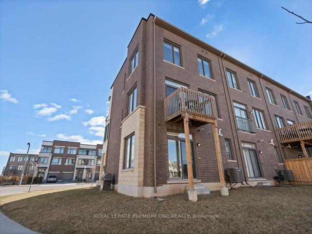 227 Wheat Boom Dr, House attached with 3 bedrooms, 4 bathrooms and 2 parking in Oakville ON | Image 15