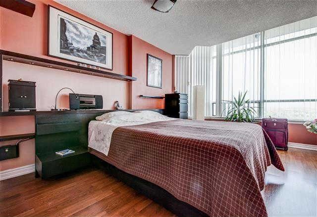 PH214 - 1131 Steeles Ave W, Condo with 2 bedrooms, 2 bathrooms and 2 parking in North York ON | Image 12