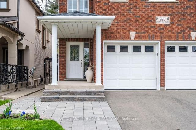 973 Knotty Pine Grove, House detached with 4 bedrooms, 3 bathrooms and 6 parking in Mississauga ON | Image 23