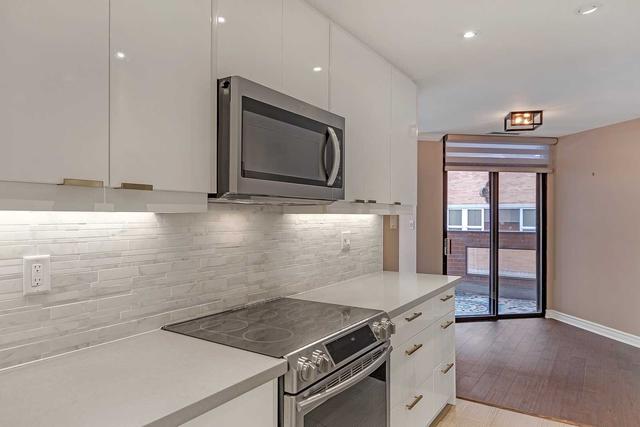 PH-1 - 55 Wellesley St E, Condo with 2 bedrooms, 2 bathrooms and 1 parking in Toronto ON | Image 25