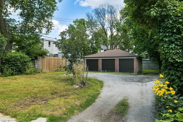 MAIN - 17 Boothroyd Ave, House detached with 2 bedrooms, 1 bathrooms and 1 parking in Toronto ON | Image 6