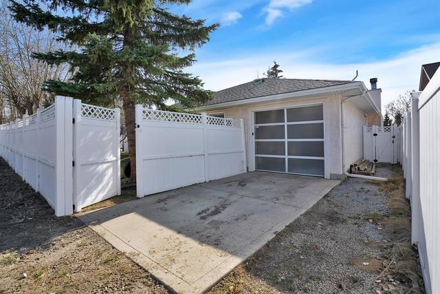 29 Fern Cres, House detached with 3 bedrooms, 2 bathrooms and 3 parking in Sylvan Lake AB | Image 37