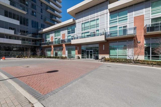 PH04 - 284 Queen St E, Condo with 2 bedrooms, 2 bathrooms and 1 parking in Brampton ON | Image 20
