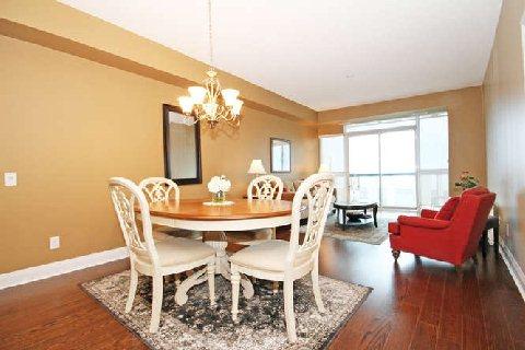 803 - 1 Hurontario St, Condo with 1 bedrooms, 2 bathrooms and 1 parking in Mississauga ON | Image 8