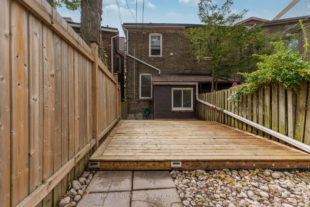 MAIN - 15 Indian Rd Cres, House semidetached with 1 bedrooms, 1 bathrooms and 0 parking in Toronto ON | Image 8