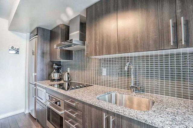 803 - 352 Front St W, Condo with 1 bedrooms, 1 bathrooms and 0 parking in Toronto ON | Image 10