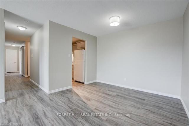 301 - 2230 Trafalgar St, Condo with 3 bedrooms, 2 bathrooms and 1 parking in London ON | Image 30