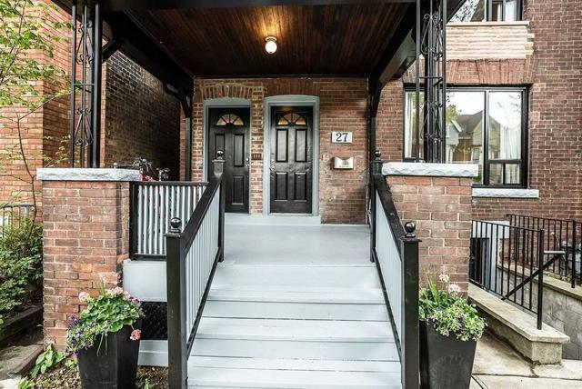 MAIN - 27 Delaware Ave, House detached with 2 bedrooms, 1 bathrooms and 0 parking in Toronto ON | Image 11