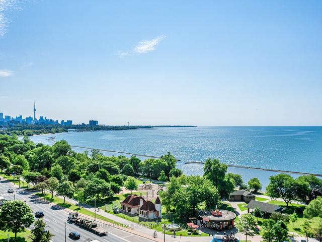 1209 - 1926 Lake Shore Blvd W, Condo with 3 bedrooms, 2 bathrooms and 1 parking in Toronto ON | Image 10