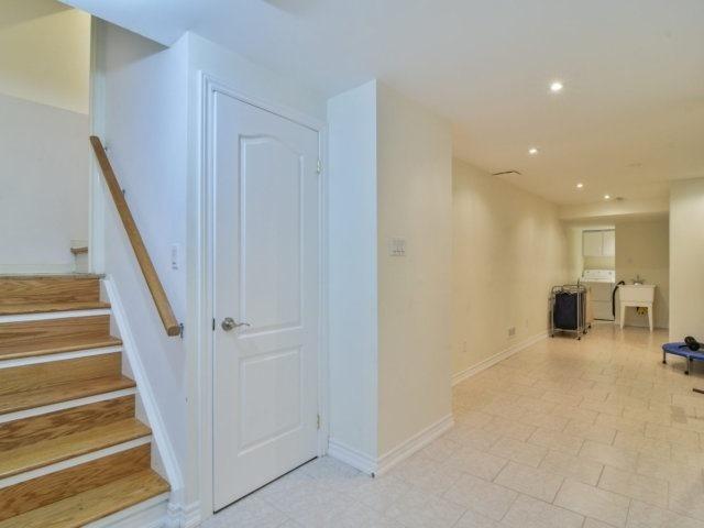 9 Irene Cres, House attached with 4 bedrooms, 4 bathrooms and 1 parking in Brampton ON | Image 19