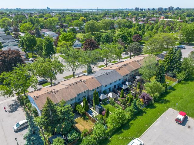 21 - 1896 Kirkwall Cres, Townhouse with 3 bedrooms, 2 bathrooms and 3 parking in Mississauga ON | Image 36