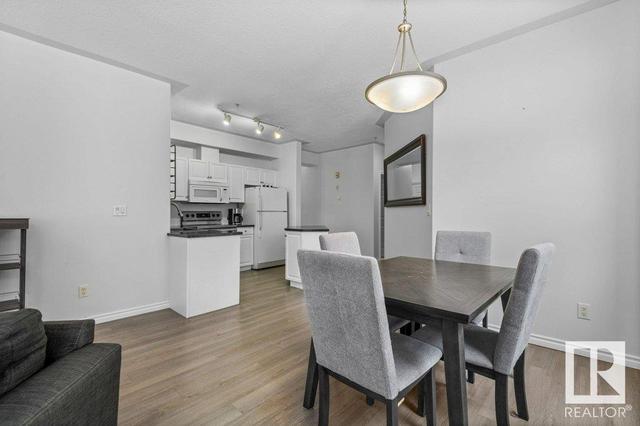 304 - 10011 110 St Nw, Condo with 2 bedrooms, 2 bathrooms and 1 parking in Edmonton AB | Image 17