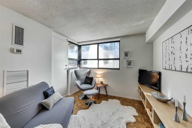 909 - 120 St Patrick St, Condo with 1 bedrooms, 1 bathrooms and 0 parking in Toronto ON | Image 22