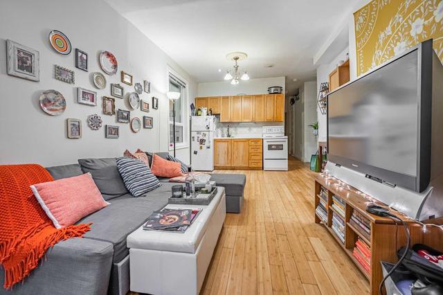 MAIN - 1060 Dundas St W, House attached with 2 bedrooms, 1 bathrooms and 0 parking in Toronto ON | Image 1