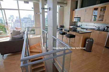 PH04 - 388 Richmond St W, Condo with 2 bedrooms, 3 bathrooms and 1 parking in Toronto ON | Image 2
