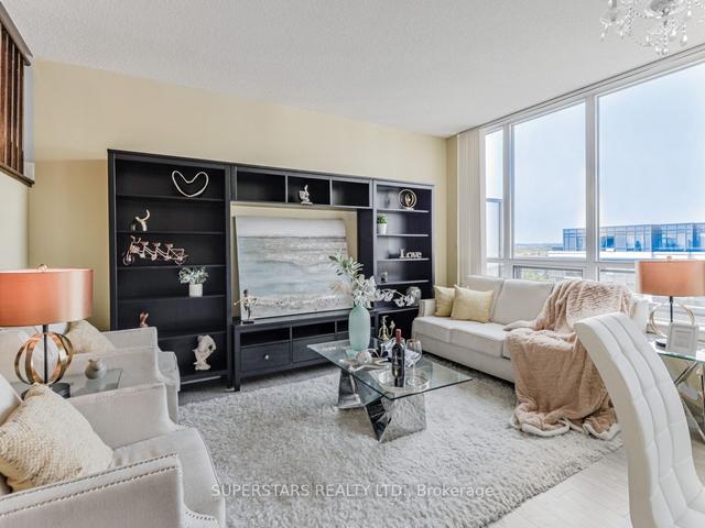 PH16 - 372 Highway 7, Condo with 3 bedrooms, 3 bathrooms and 1 parking in Richmond Hill ON | Image 2