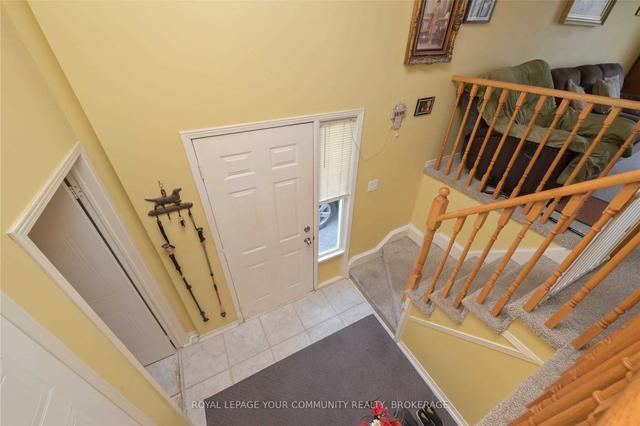 90 Barre Dr, House detached with 2 bedrooms, 2 bathrooms and 4 parking in Barrie ON | Image 13