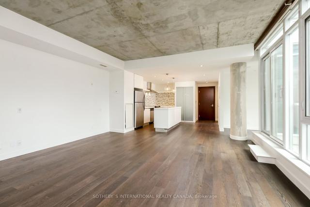 918 - 75 Portland St, Condo with 1 bedrooms, 2 bathrooms and 1 parking in Toronto ON | Image 5