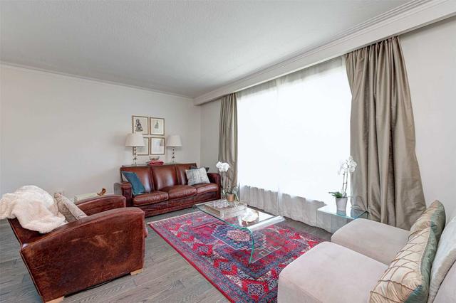 MAIN - 16 Massingham Rd, Home with 3 bedrooms, 1 bathrooms and 1 parking in Etobicoke ON | Image 7