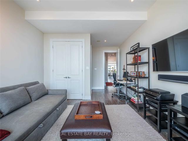 PH-2 - 127 Queen St E, Condo with 2 bedrooms, 3 bathrooms and 2 parking in Toronto ON | Image 16