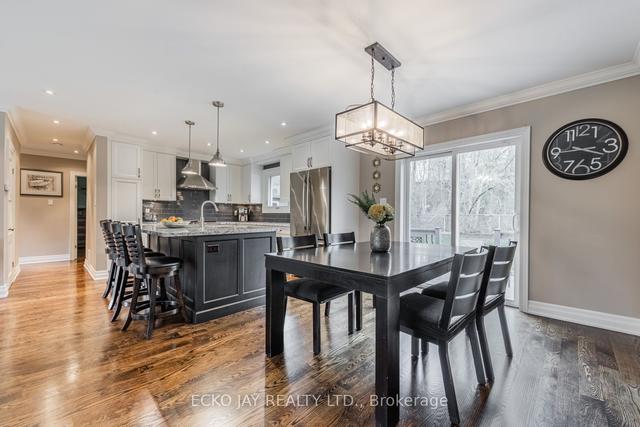 9 Groveland Cres, House detached with 3 bedrooms, 2 bathrooms and 5 parking in North York ON | Image 20