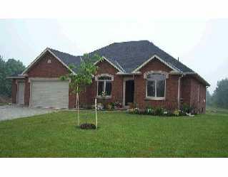 9 Jenna Crt, House detached with 3 bedrooms, 2 bathrooms and null parking in Oro-Medonte ON | Image 1