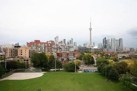 PH15 - 15 Stafford St, Condo with 2 bedrooms, 3 bathrooms and 1 parking in Toronto ON | Image 9