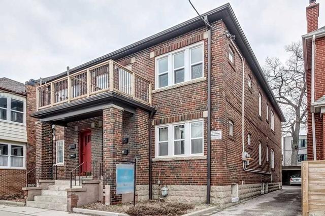 MAIN - 233 Jane St, House detached with 2 bedrooms, 1 bathrooms and 1 parking in Toronto ON | Image 1