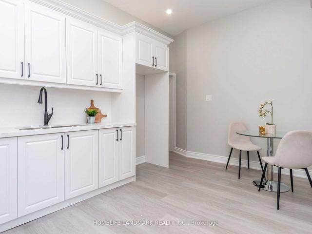 MAIN - 143 Symington Ave, House semidetached with 2 bedrooms, 1 bathrooms and 0 parking in Toronto ON | Image 2