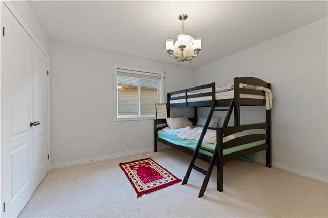 90 Assisi St, House detached with 4 bedrooms, 3 bathrooms and 4 parking in Hamilton ON | Image 21