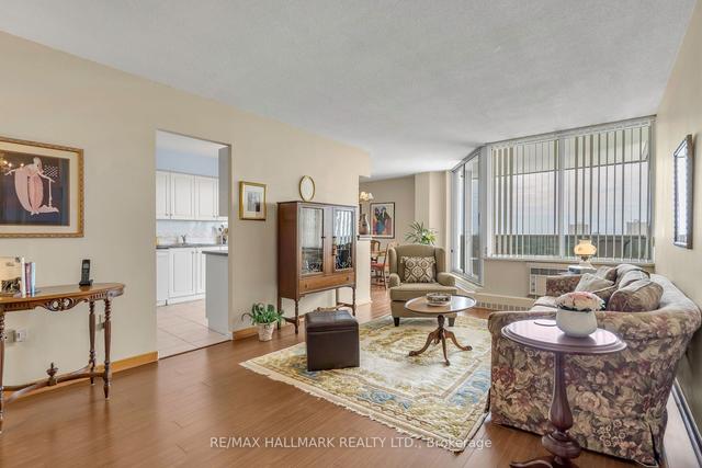1502 - 420 Mill Rd, Condo with 2 bedrooms, 1 bathrooms and 1 parking in Etobicoke ON | Image 5