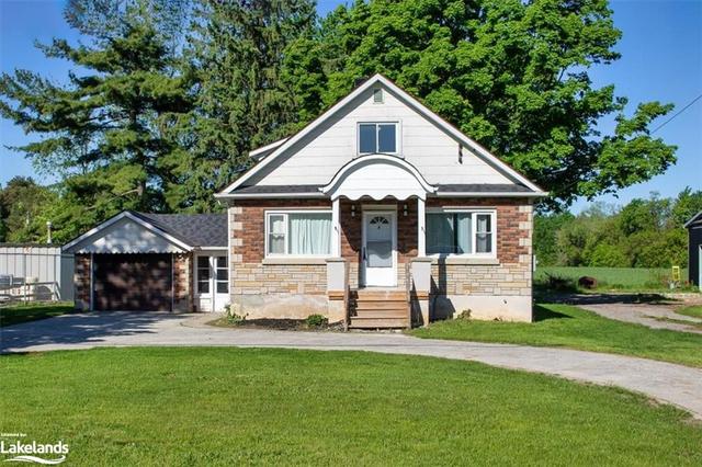 7613 Highway 26, House detached with 3 bedrooms, 2 bathrooms and 9 parking in Stayner ON | Image 18