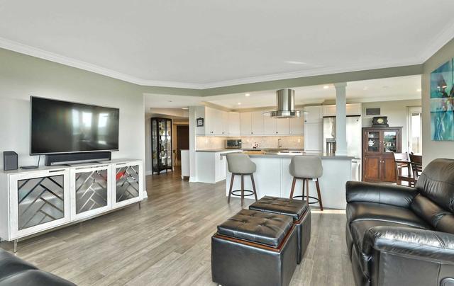 909 - 1800 The Collegeway, Condo with 2 bedrooms, 2 bathrooms and 2 parking in Mississauga ON | Image 4